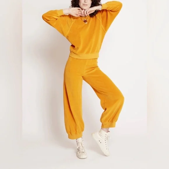 Suzie kondi high waist harem pants in velour mustard - Picture 2 of 16